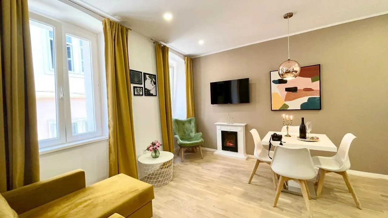 Hedone Luxury 3 Apartments With Free Parking Pula