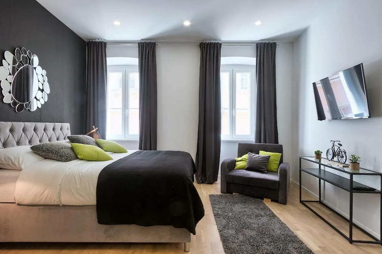 Hedone Luxury 3 Apartments With Free Parking Pula